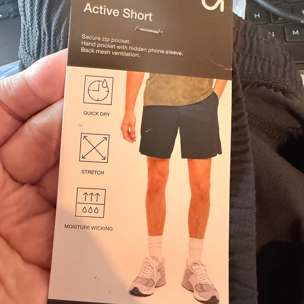 GapFit Active Short Mens Large Black Stretch Moisture Wicking Quick Dry - Picture 5 of 7
